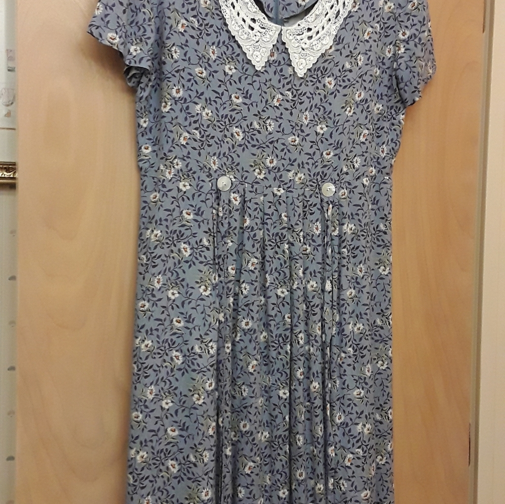Vintage Blue White Periwinkle Lace Prairie Cottage Core Maxi Dress 8